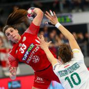 Kovács Anna fájó térde ellenére is jól játszott  Fotó: DVSC Kézilabda